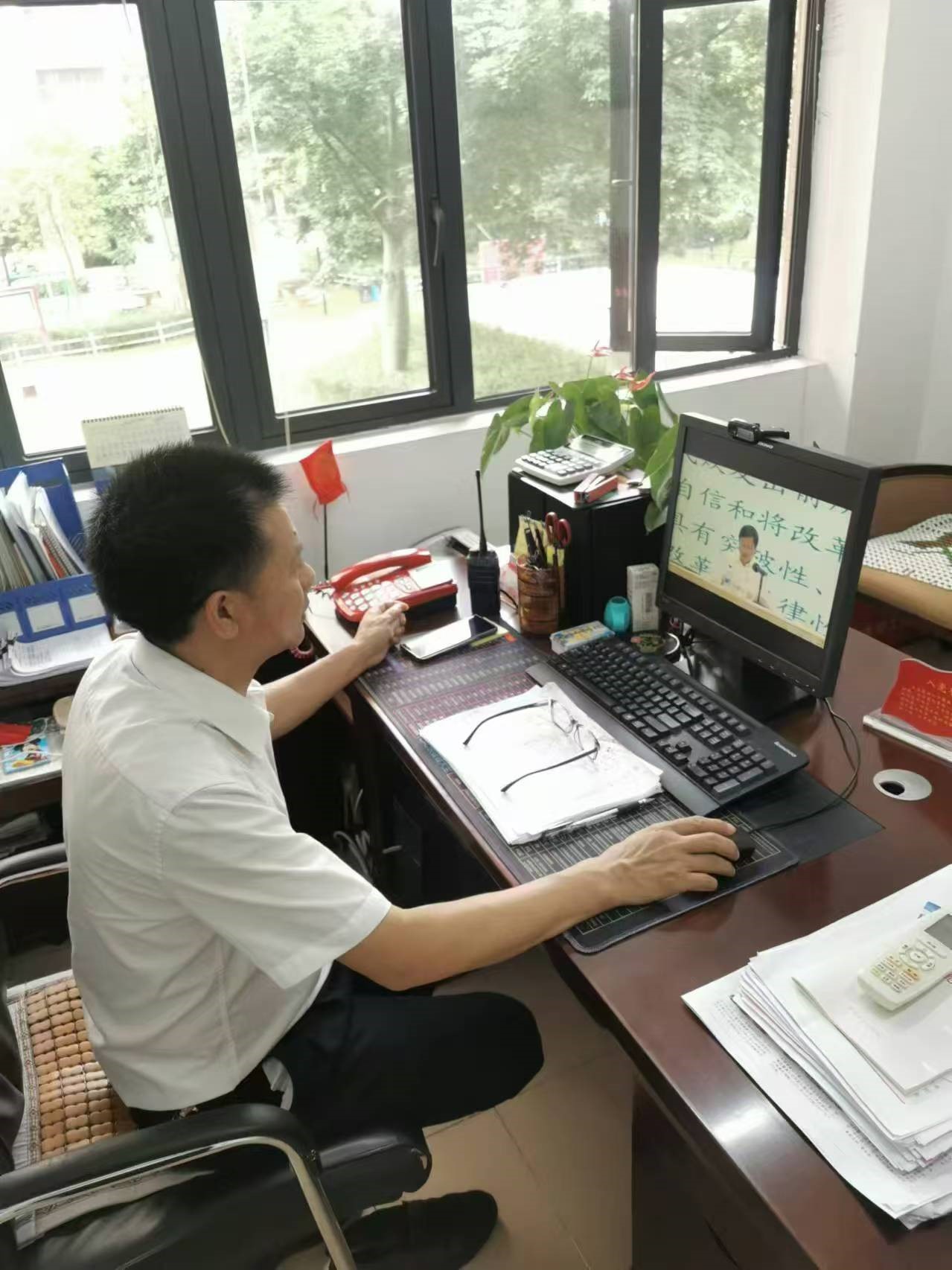 網絡直播.jpg